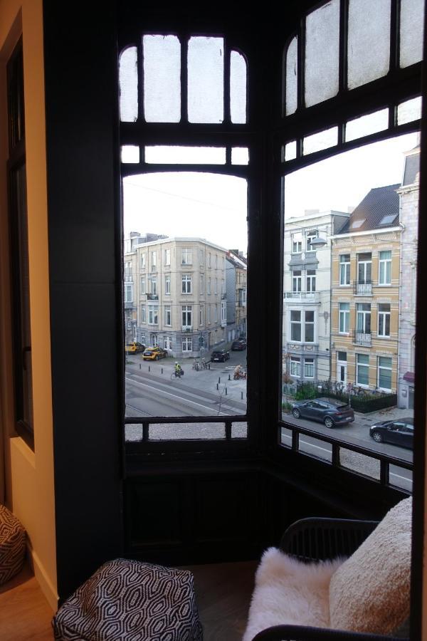 Casa Clementina - 3 Bedroom Apartment In A Art-Nouveau House Gent Exteriör bild